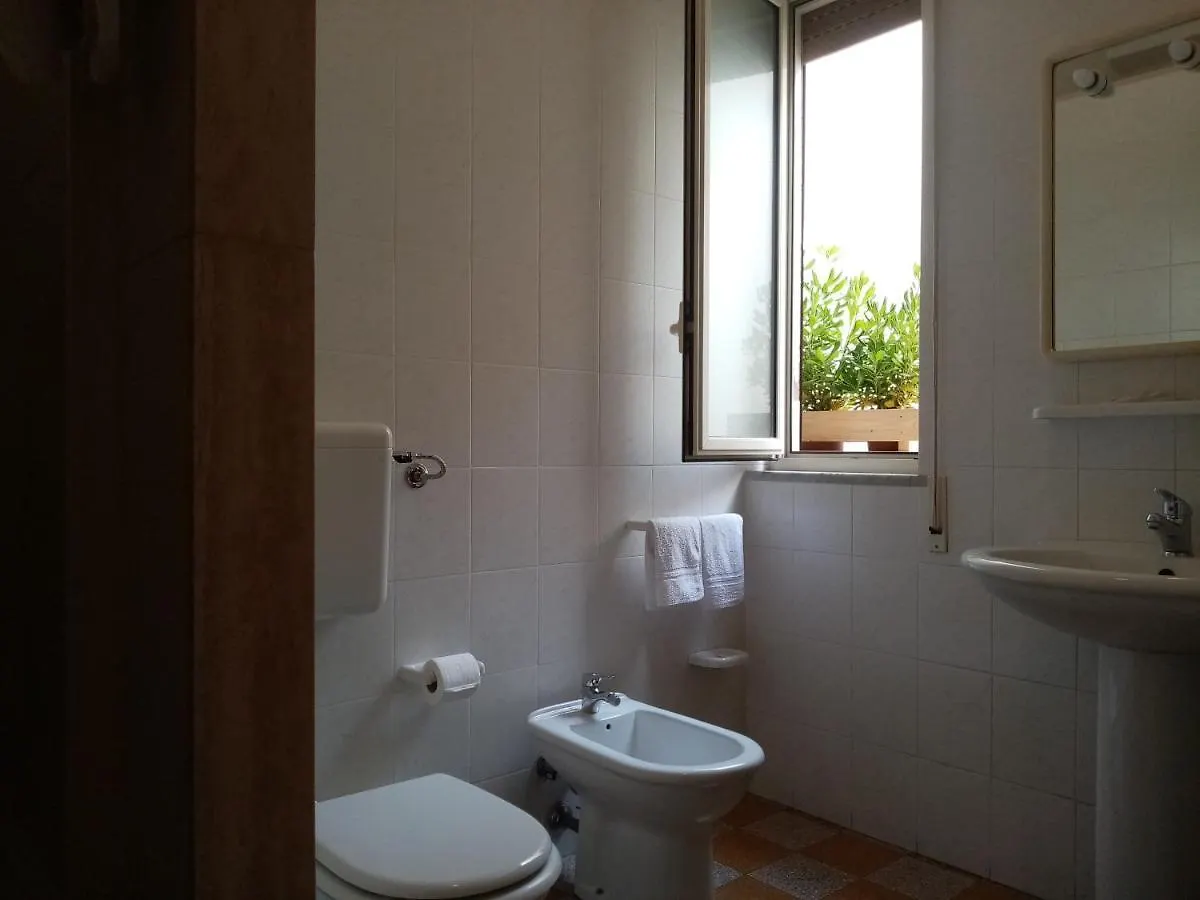 **  Ariston Petit Hotel Palermo Włochy