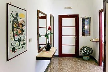 Ariston Petit Hotel Palermo 2*,  Włochy